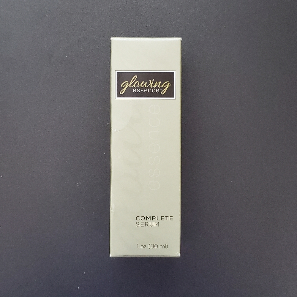 Glowing Essence Complete Serum